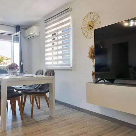 Jole 1 Apartment Trogir